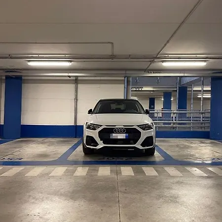 Ad - Sorella Luna Boutique *